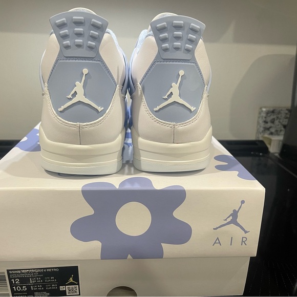 Jordan Air Retro Box - White and Purple main image 5